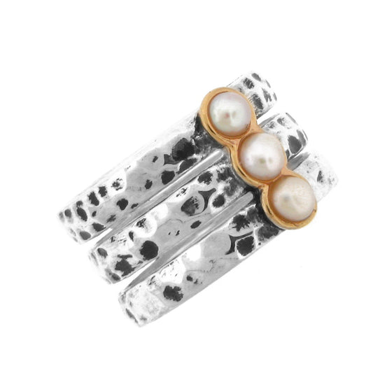 Belle Artique Sterling Silver 3.5-4mm Pearl Triple Row Hammered Ring