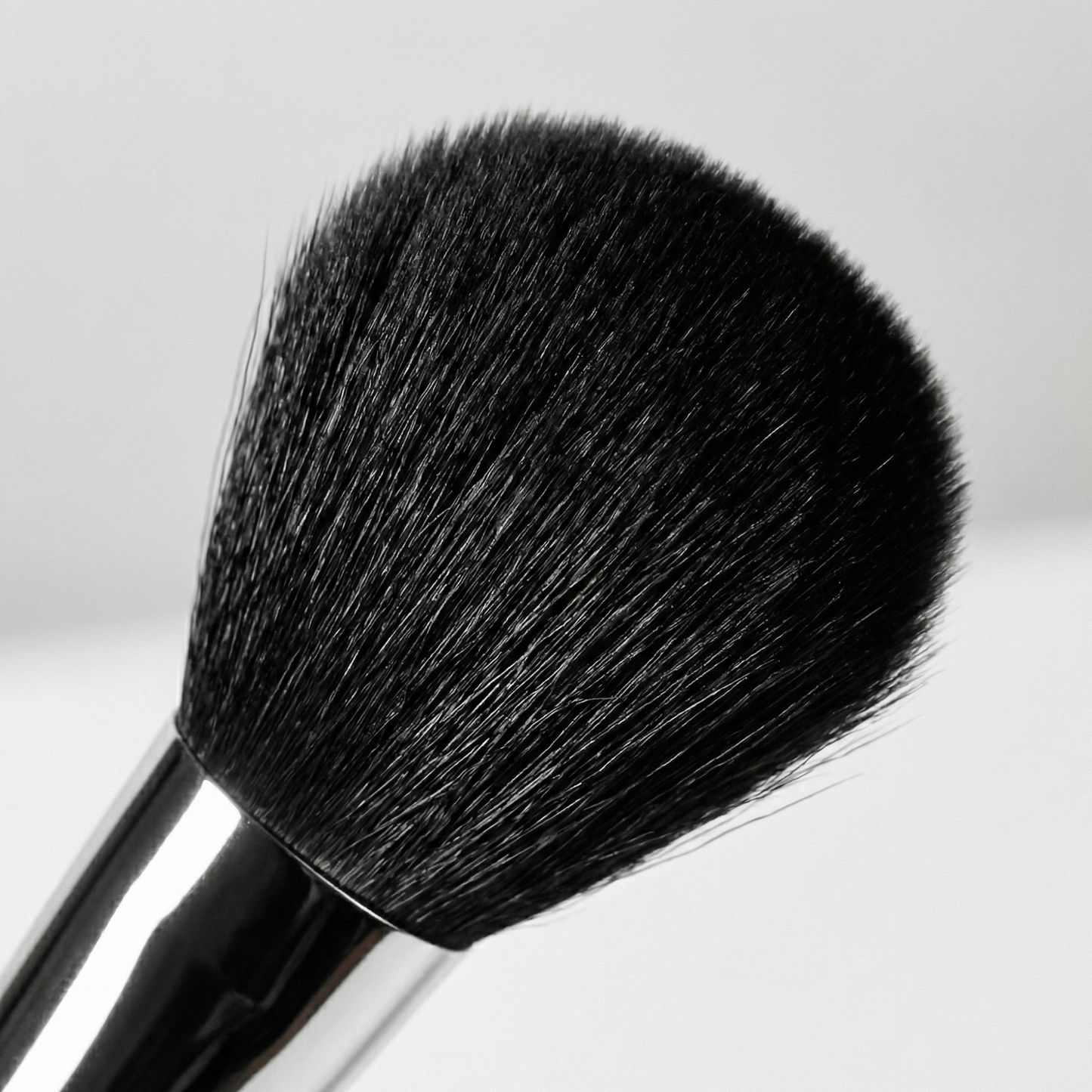 AmazingCosmetics Universal Multi-Tasking Velvet Brush