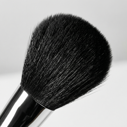 AmazingCosmetics Universal Multi-Tasking Velvet Brush
