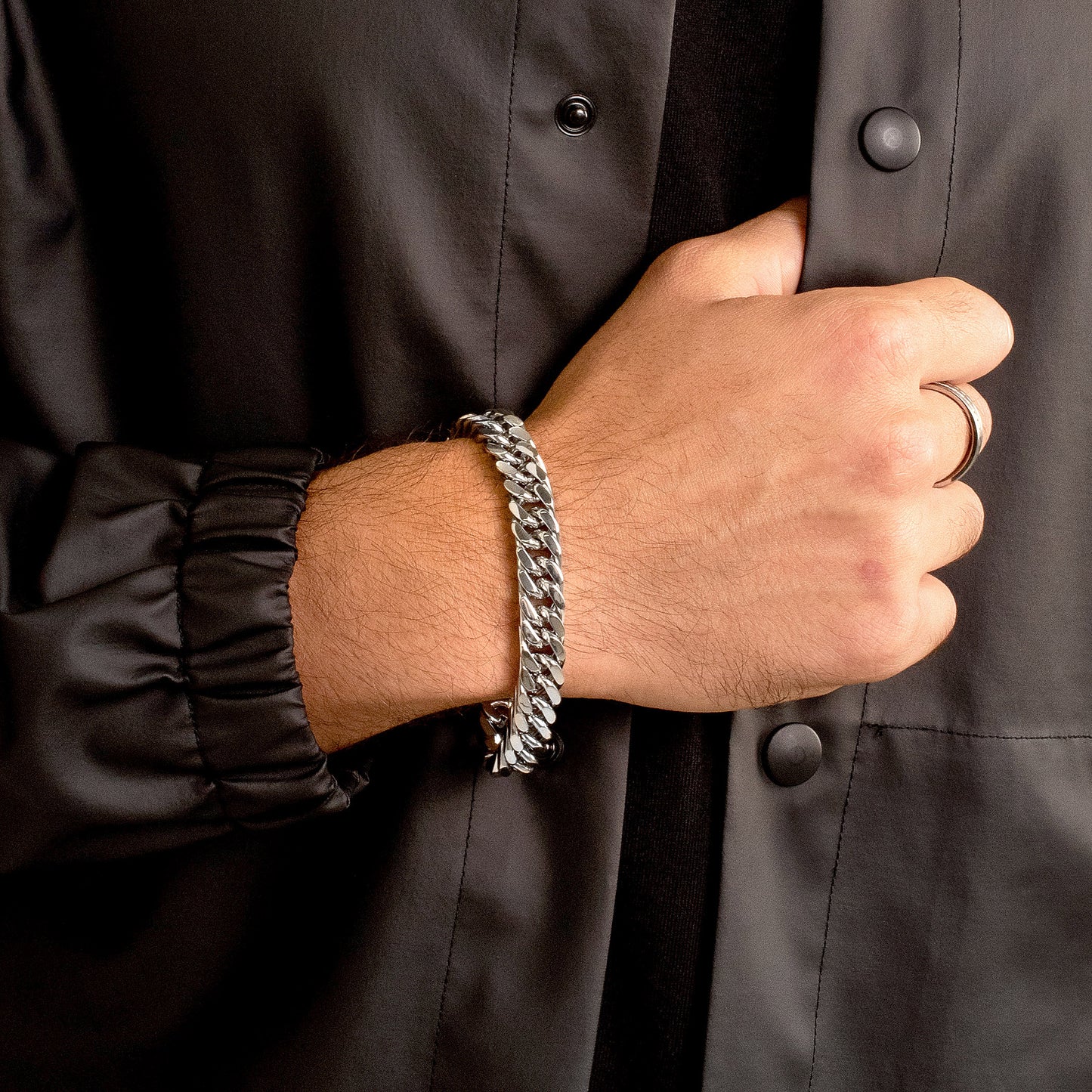 Invicta Men's Stainless Steel 10mm Double Curb Link Chain Bracelet