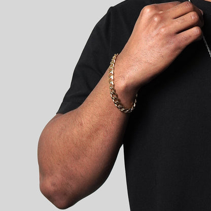 Invicta Men's Stainless Steel 11mm Curb Link Chain Bracelet