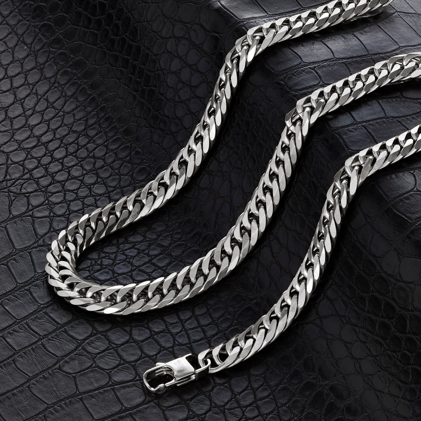 Invicta Men's Stainless Steel 11.5mm Double Curb Link Necklace & Bracelet Set