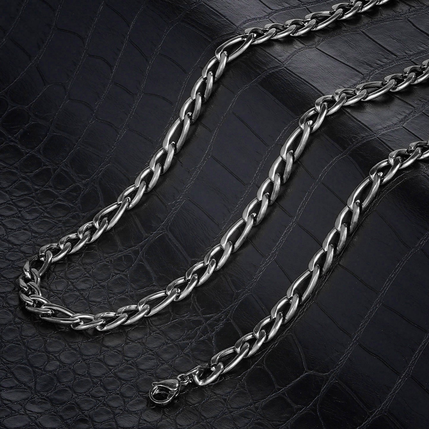 Invicta Men's Stainless Steel 8mm Figaro Chain 24" Necklace