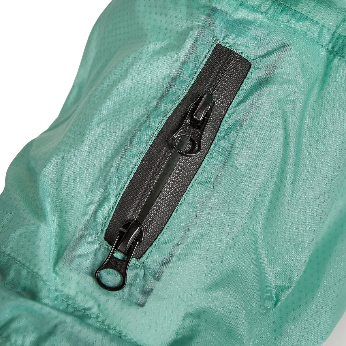 Dog Helios ® 'Torrential Shield' Waterproof & Adjustable Full Body Dog Raincoat