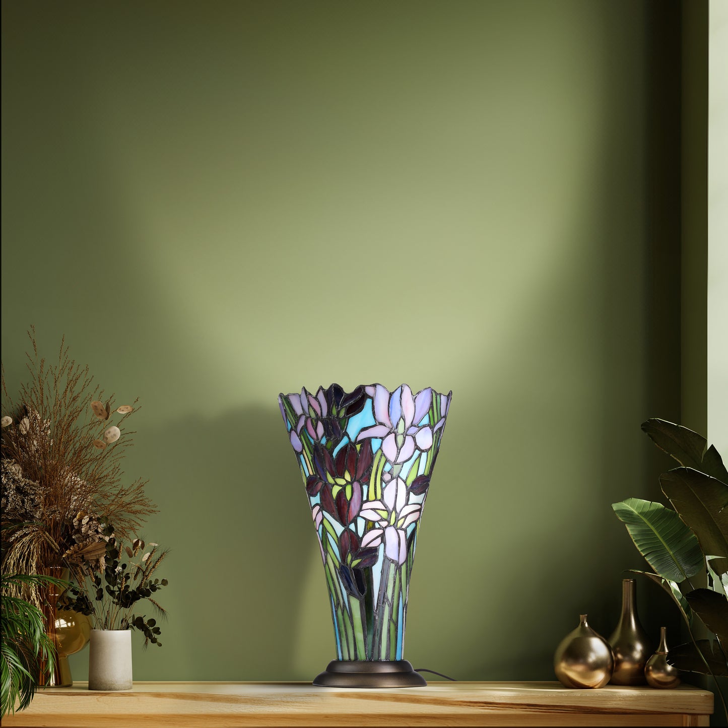 Tiffany-Style Lighting 13.5" Floral Vase Stained Glass Hurricane Table Lamp