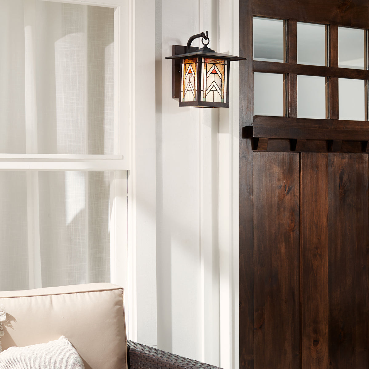Tiffany-Style Lighting Terracotta Stained Glass and Oil Rubbed Bronze 1-Light Outdoor Lantern Wall Sconce