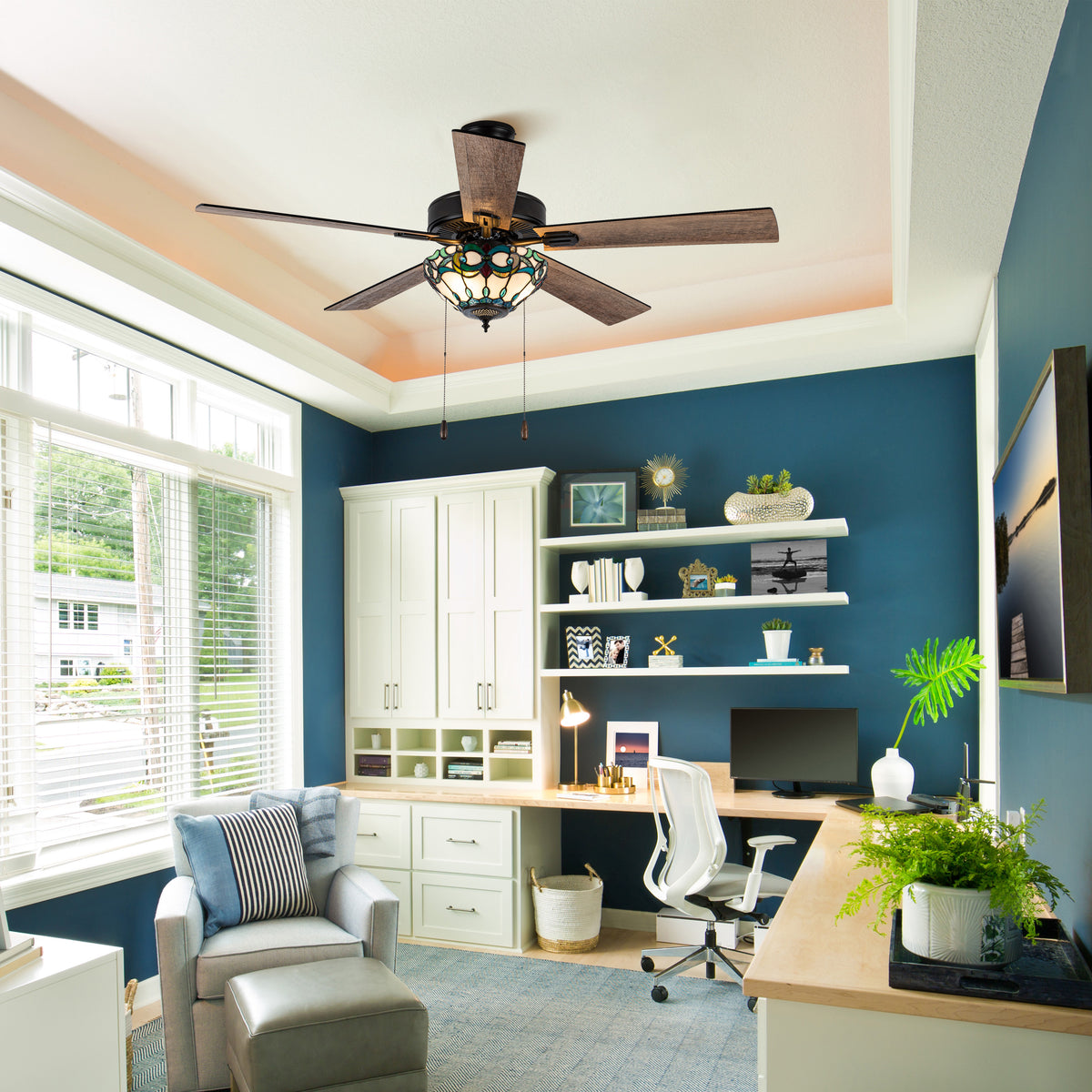 Tiffany-Style Lighting 52" Monroe 5-Blade Remote Controlled Ceiling Fan