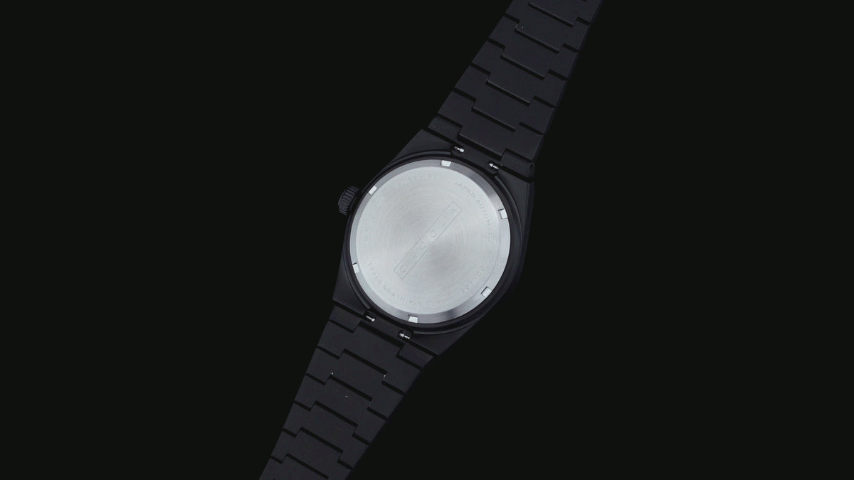 Load video: Cadola 41mm Men's Lydden Hill Automatic Date Bracelet Watch