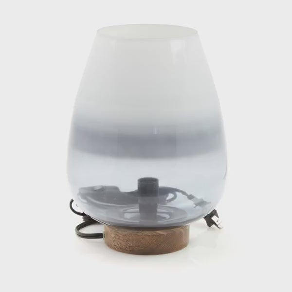 Load video: Tiffany-Style Lighting 10.5" Briggs Ombre Globe-Like Accent Lamp with Mango Wood Base