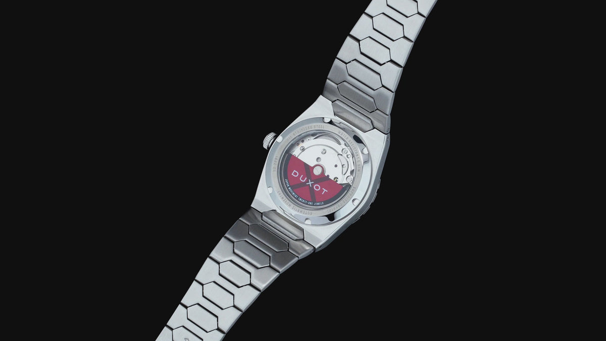 Load video: Duxot Men's 37mm Taranto Automatic Date Bracelet Watch