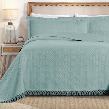 Superior "Remi" Jacquard Geometric Fringe Cotton Poly Blend Bedspread Set