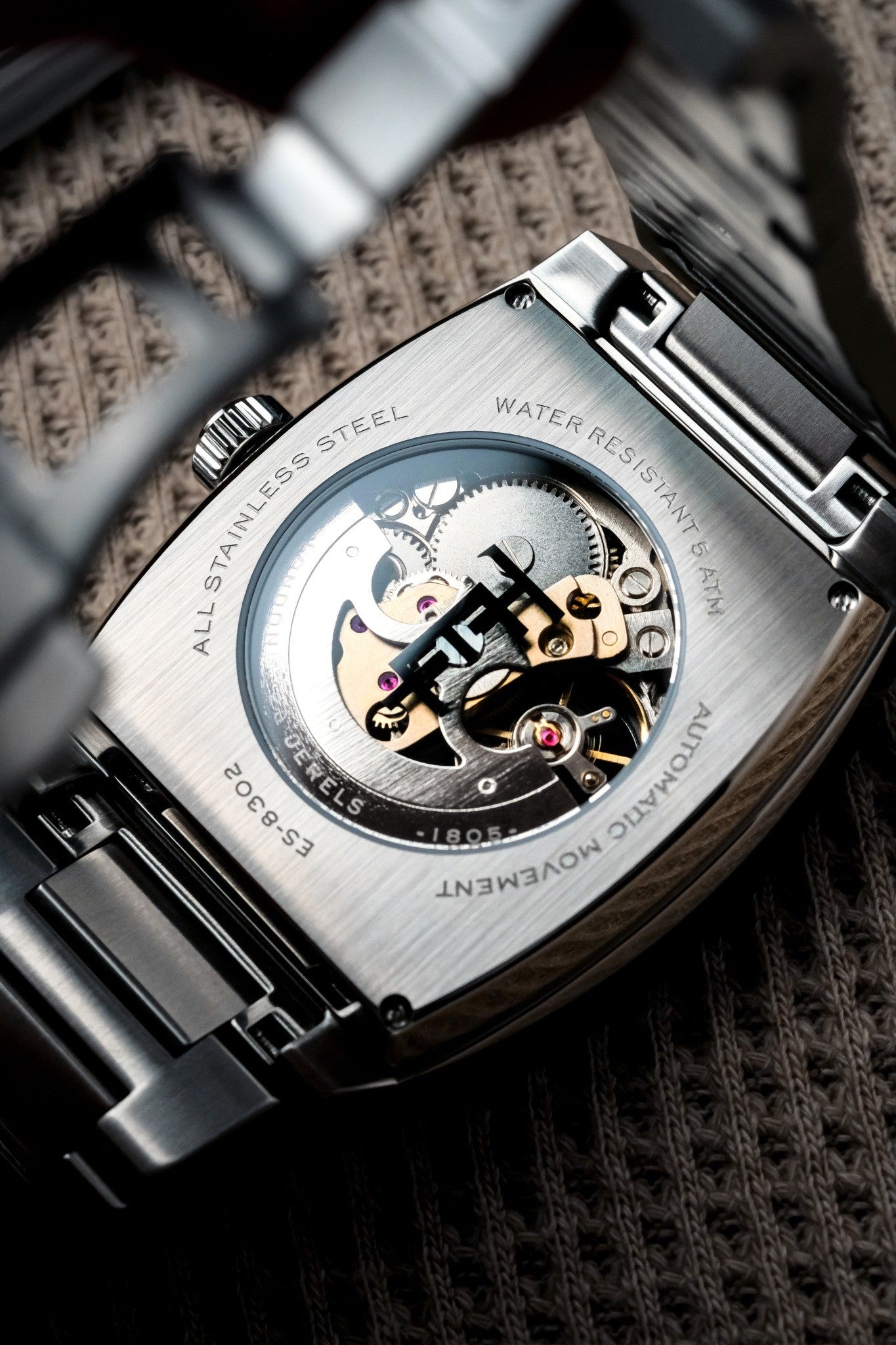 Thomas Earnshaw Men's 40mm Wellington Automatic Skeletonized Tonneau Bracelet Watch