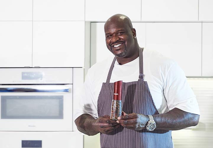 Learning to Cook With Shaq
